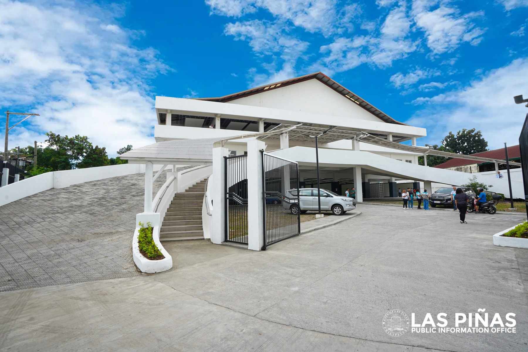 LAS PIÑAS GOV’T INAUGURATES NEW FUNERAL CHAPEL AT CITY’S PUBLIC